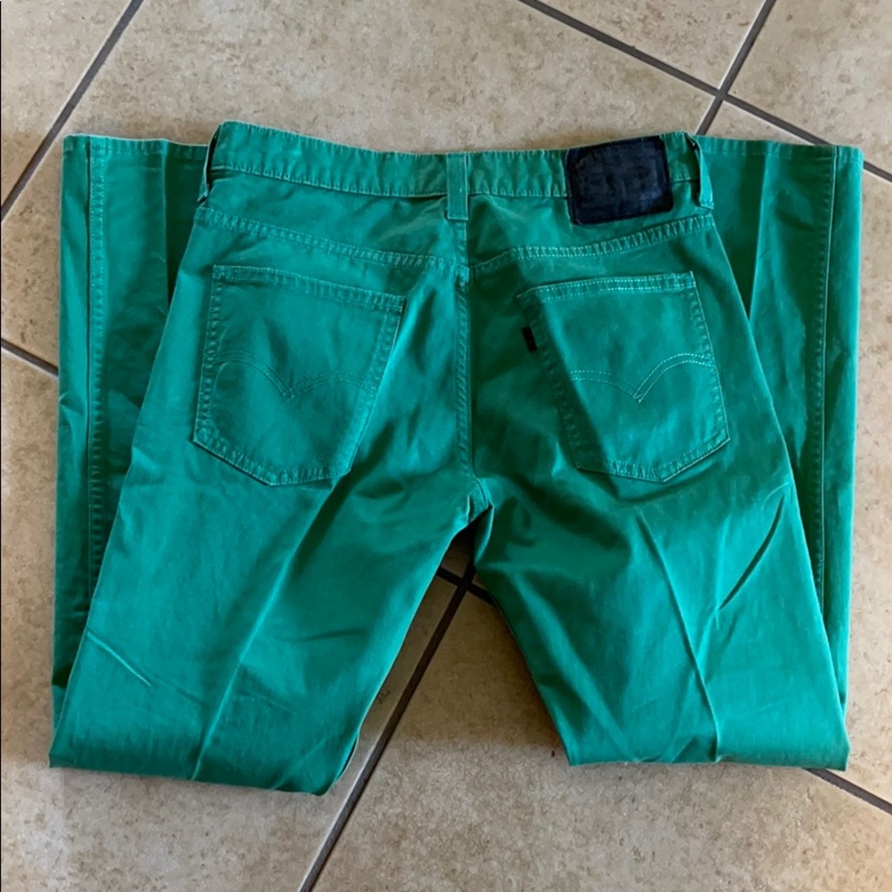 LEVIS - Picture 2 of 4